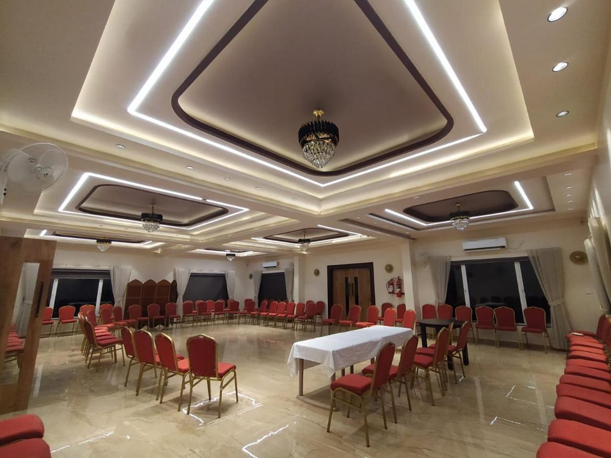 Flamingo Club And Resort Una 3 Km Away From Diu Check Post المظهر الخارجي الصورة