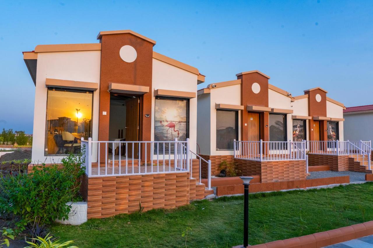 Flamingo Club And Resort Una 3 Km Away From Diu Check Post المظهر الخارجي الصورة