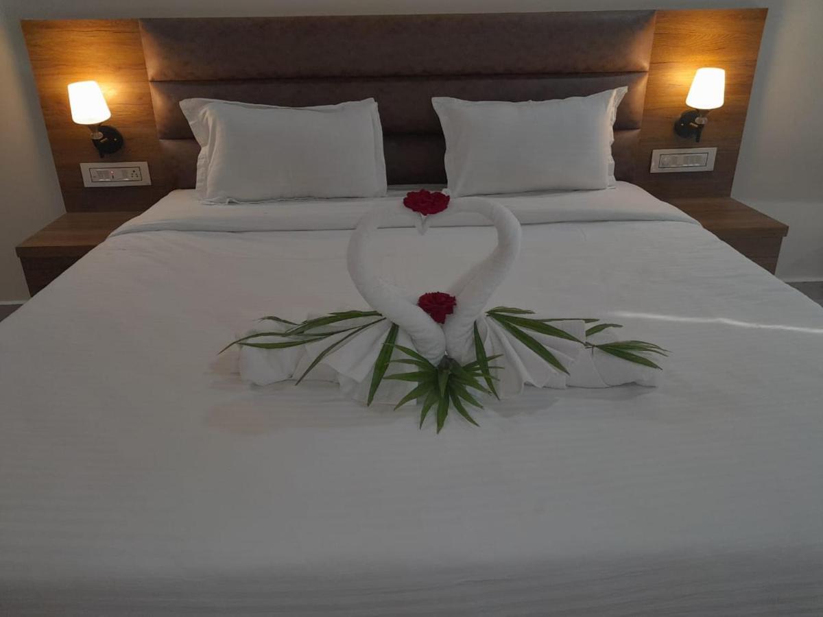 Flamingo Club And Resort Una 3 Km Away From Diu Check Post المظهر الخارجي الصورة