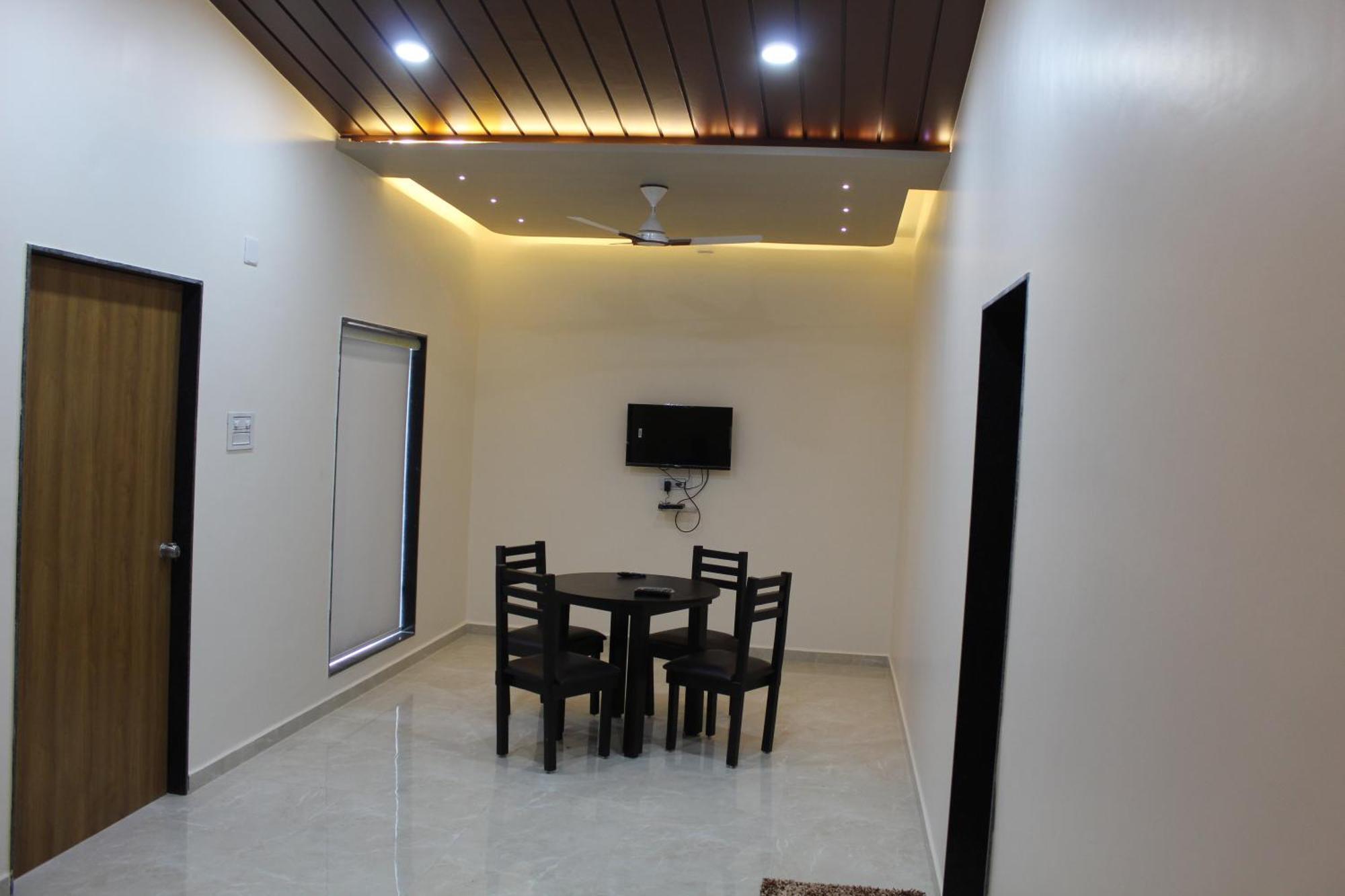Flamingo Club And Resort Una 3 Km Away From Diu Check Post المظهر الخارجي الصورة